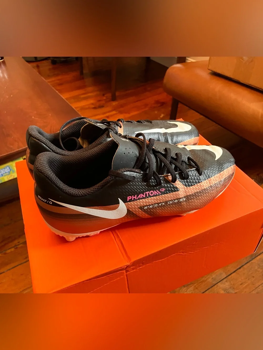 Nike dynamic youth